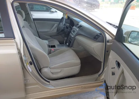 2011 Toyota Camry Le from USA, damaged, VIN 4T1BF3EK4BU138005